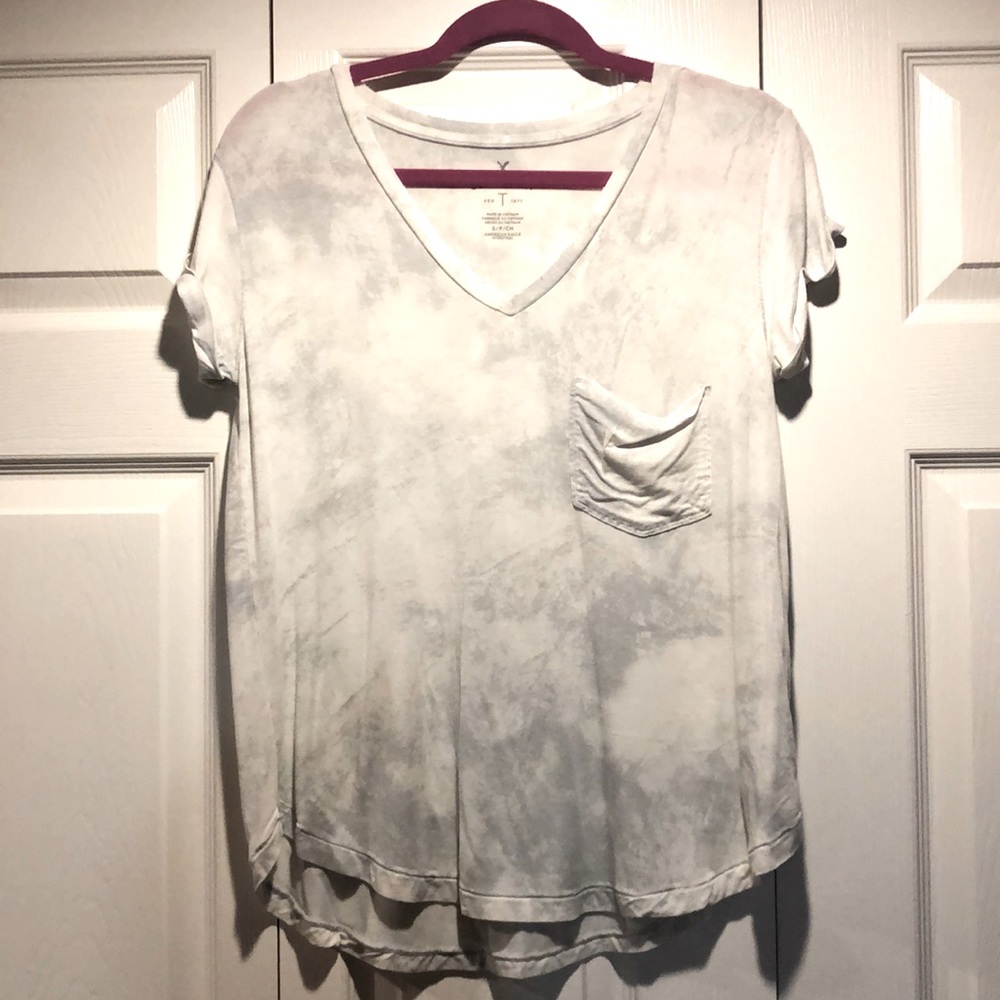American Eagle T-shirt